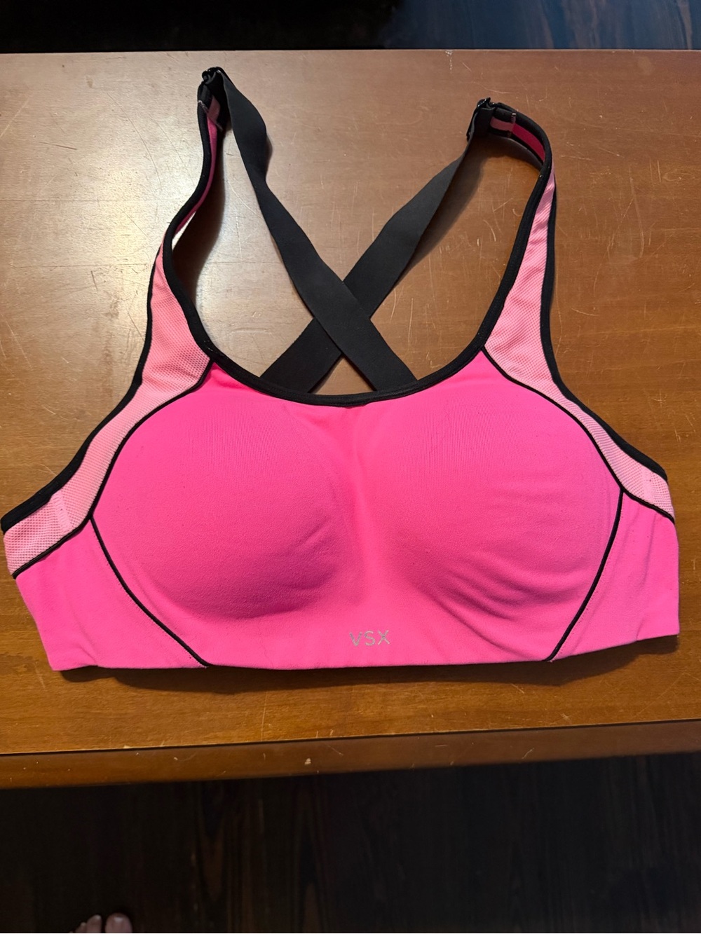 Victoria's Secret VSX The Standout Sports Bra 34C